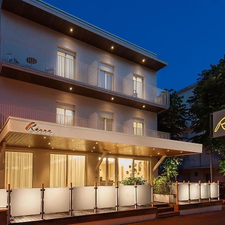 Hotel Ricci リミニ エクステリア 写真